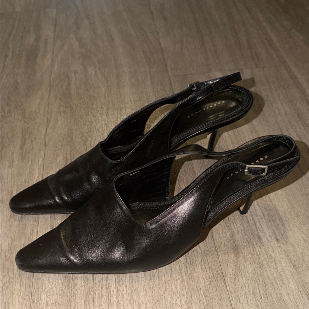 Black Slingback Pointed-Toe Heels - Dorateymur